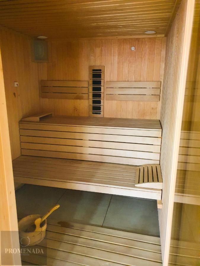 Visum Aparthotel Pool & Spa Mamaia Nord Năvodari Exterior foto